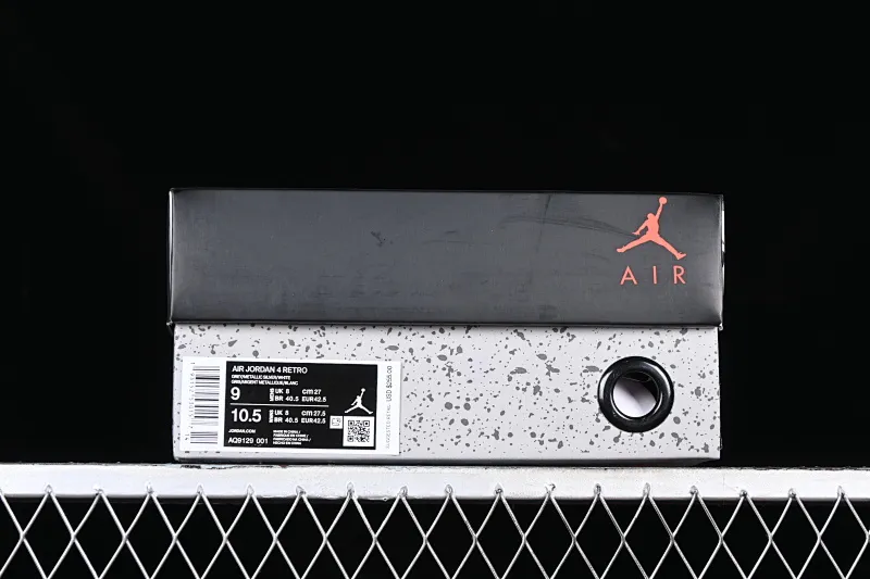 All categories Air Jordan Jordan series basketball shoes Air Jordan 4 cost-effective version Air Jordan 4 Retro "Frozen Moments" AJ4 Joe 4 electroplated silver AQ9129-001